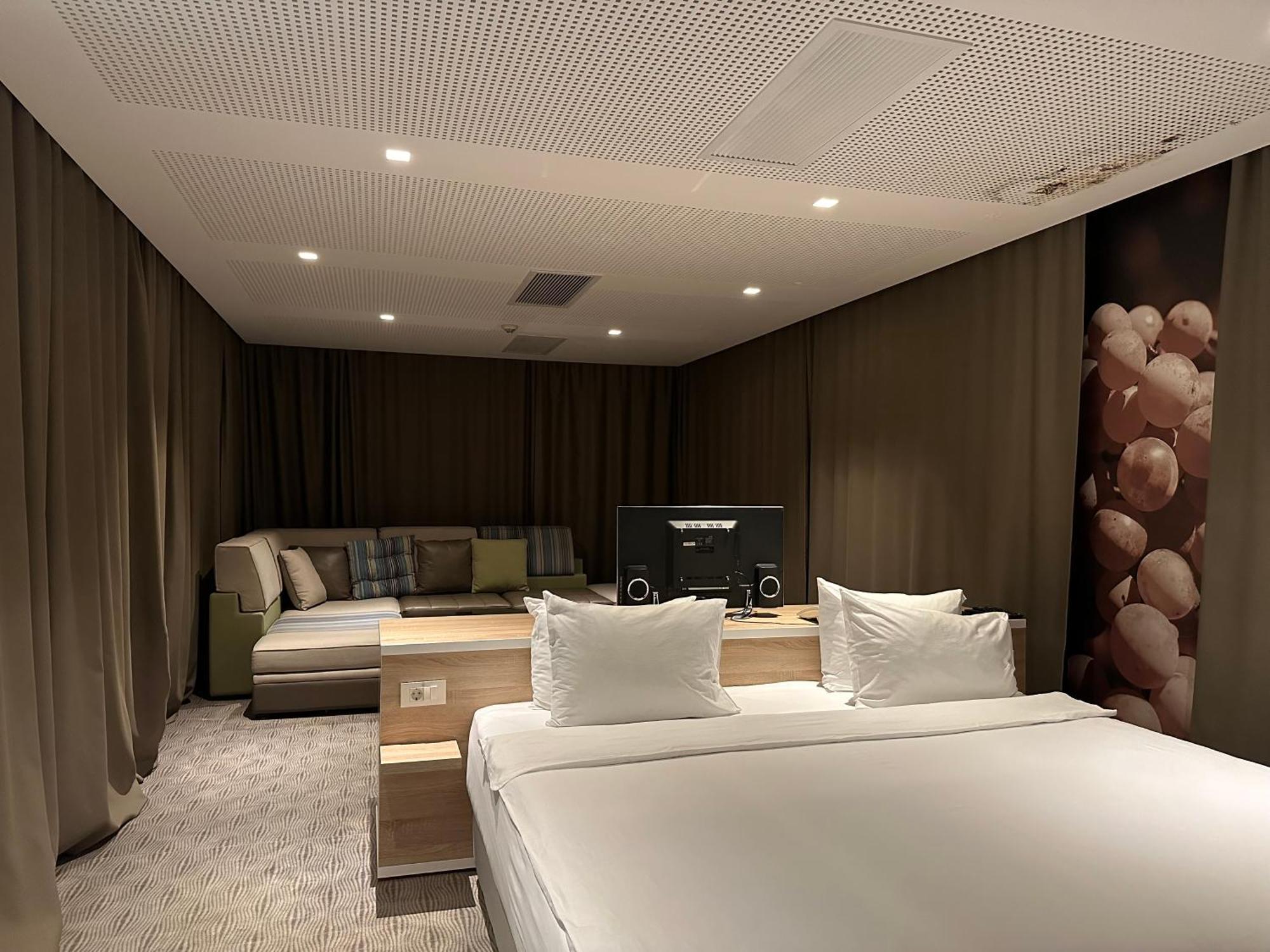 Hotel Nar Trebinje Eksteriør billede