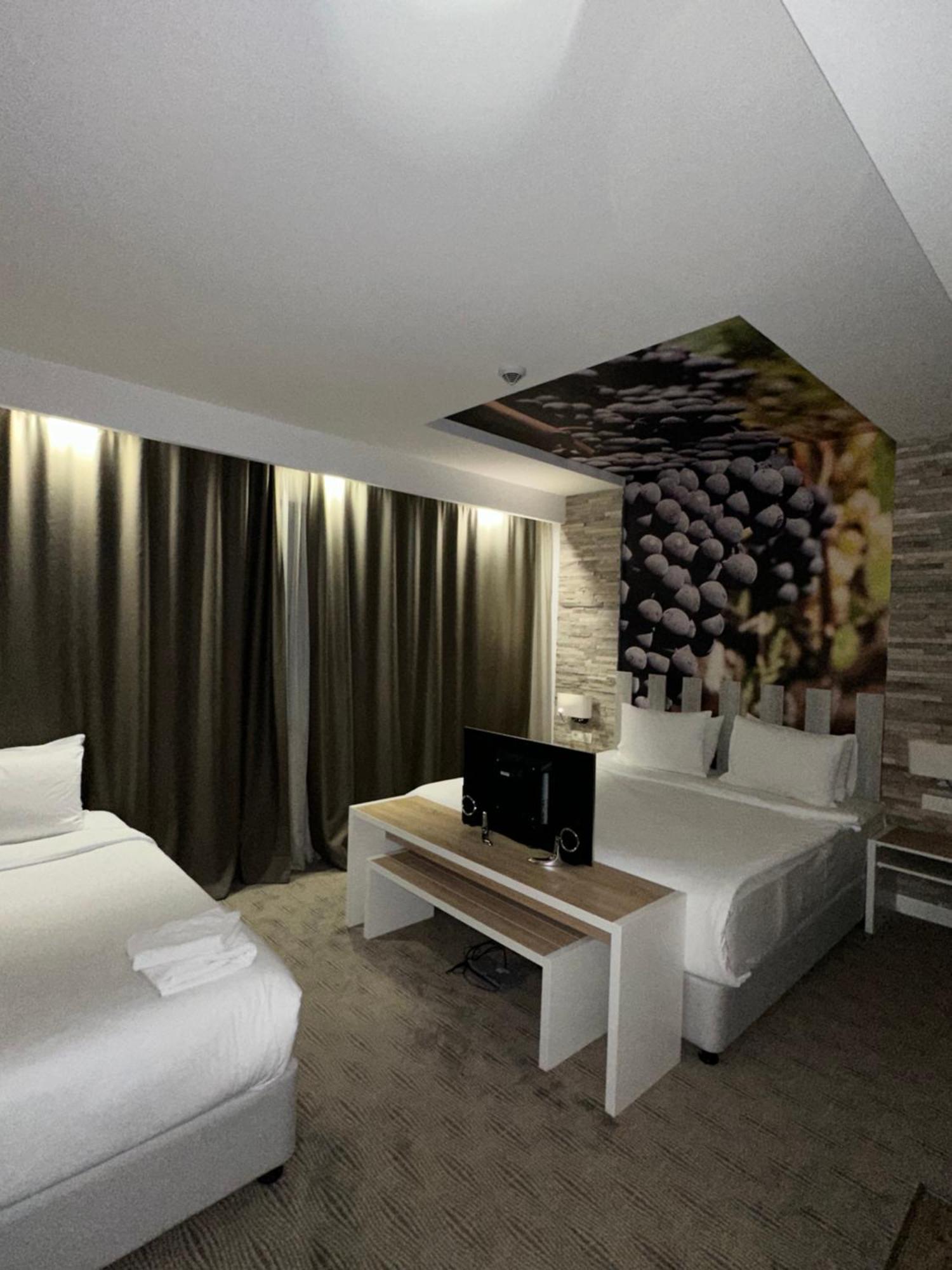Hotel Nar Trebinje Eksteriør billede